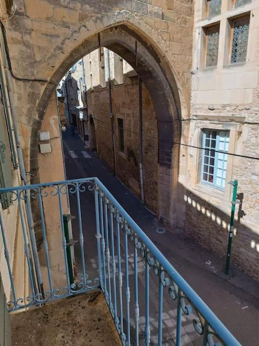 Grand Appartement En Maison De Ville Valréas Εξωτερικό φωτογραφία